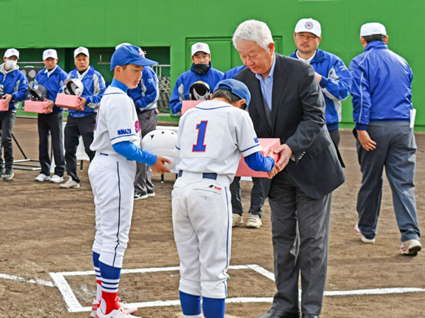 小原嘉弘会長